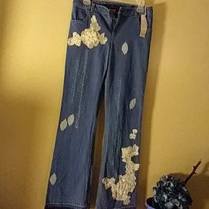 ELLE jeans NWT size 6